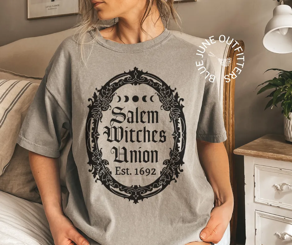 Salem Witches Union 1692 | Comfort Colors Goth Halloween Tee
