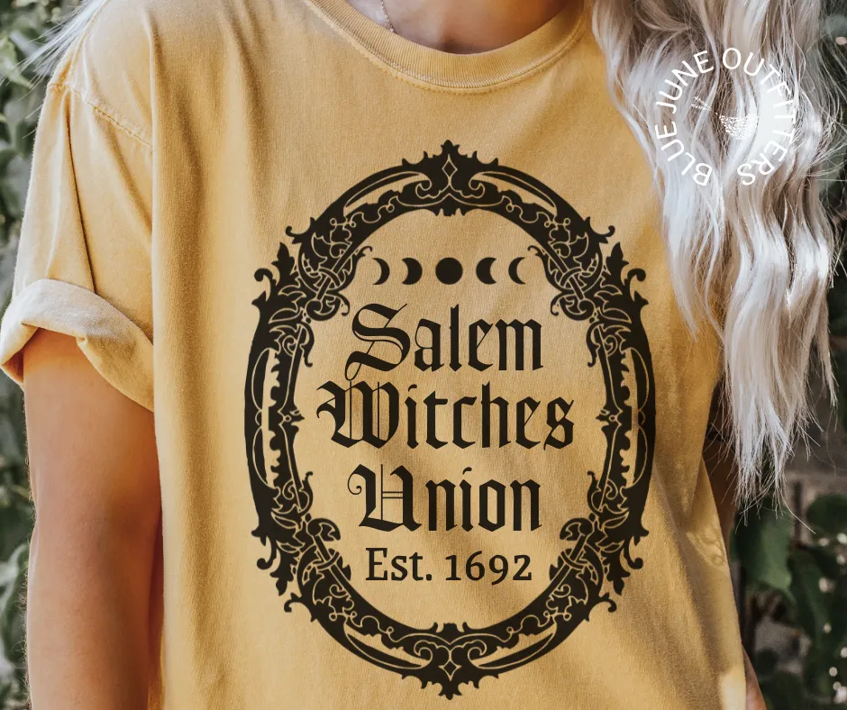 Salem Witches Union 1692 | Comfort Colors Goth Halloween Tee